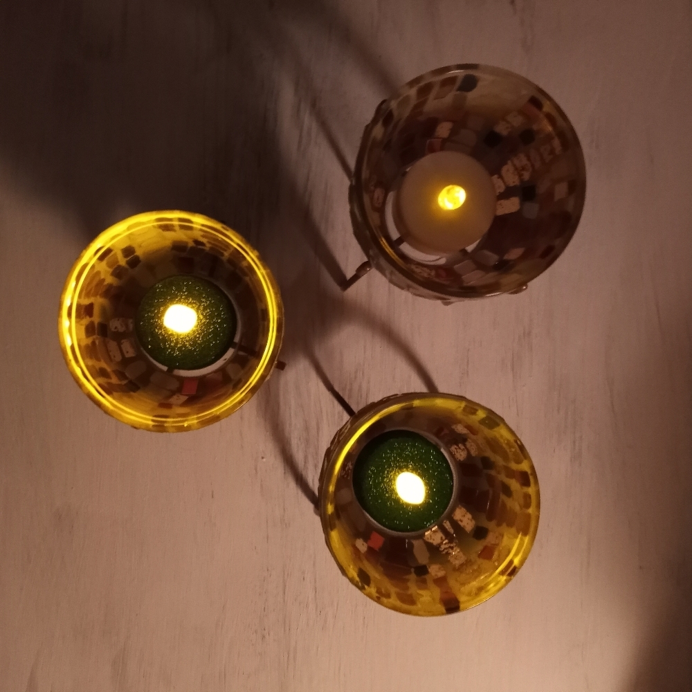 Party lite mosiac tea light candle holders